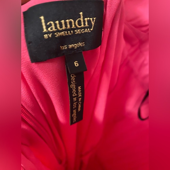 Laundry by Shelli Segal Hudson Gown
$325 original retail - Picture 5 of 5